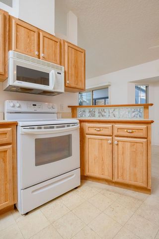 137 CAPTAINS POINTE CIR, St Augustine, FL 32086