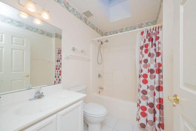 137 CAPTAINS POINTE CIR, St Augustine, FL 32086