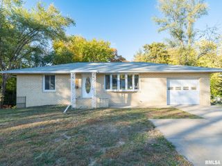 209 RACILL Court, East Peoria, IL 61611