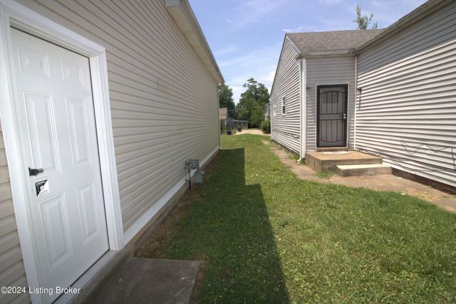 2914 S 5th St, Louisville, KY 40208