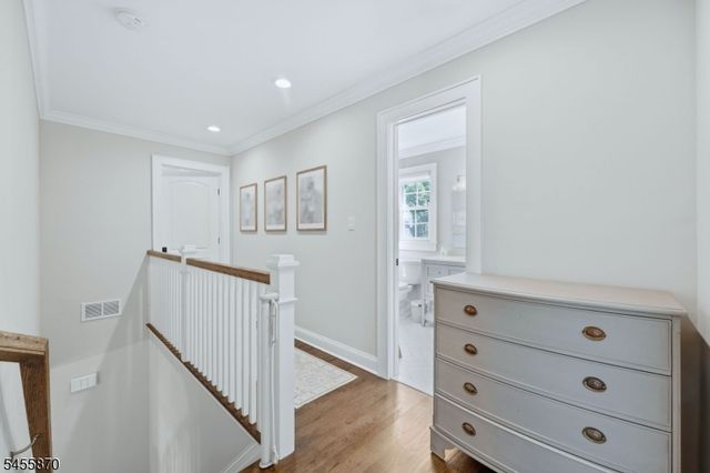 11 Tallwood Ct, Parsippany-troy Hills Twp., NJ 07950