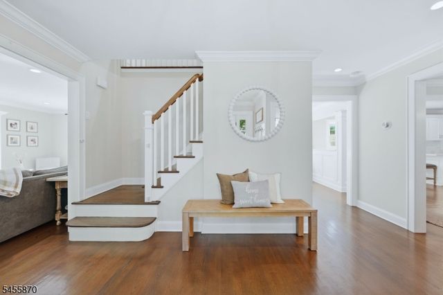 11 Tallwood Ct, Parsippany-troy Hills Twp., NJ 07950