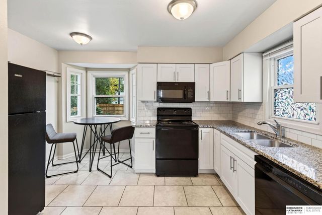 2516 Sharon Drive, Omaha, NE 68112