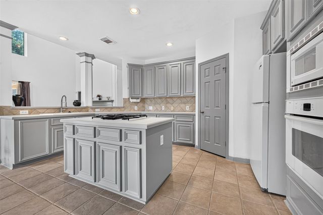 5535 Moss Meadow Court, Sugar Land, TX 77479