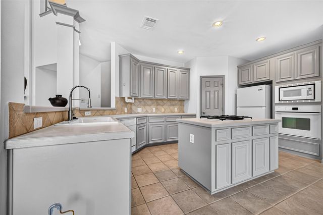5535 Moss Meadow Court, Sugar Land, TX 77479