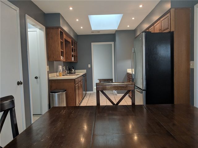 3107 N Malinda Drive, Fayetteville, AR 72703