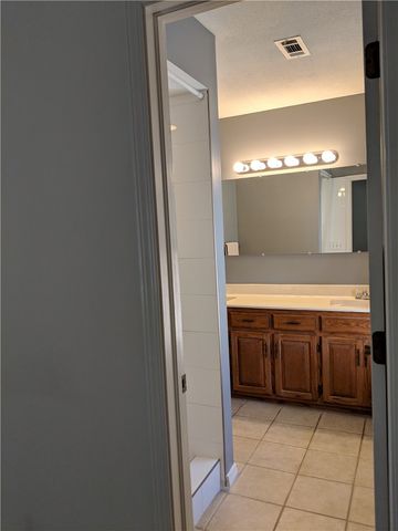 3107 N Malinda Drive, Fayetteville, AR 72703