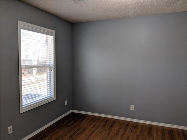 3107 N Malinda Drive, Fayetteville, AR 72703