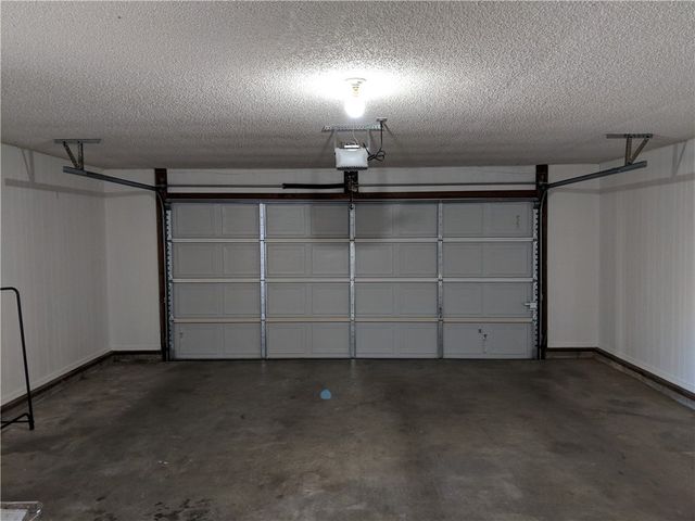 3107 N Malinda Drive, Fayetteville, AR 72703