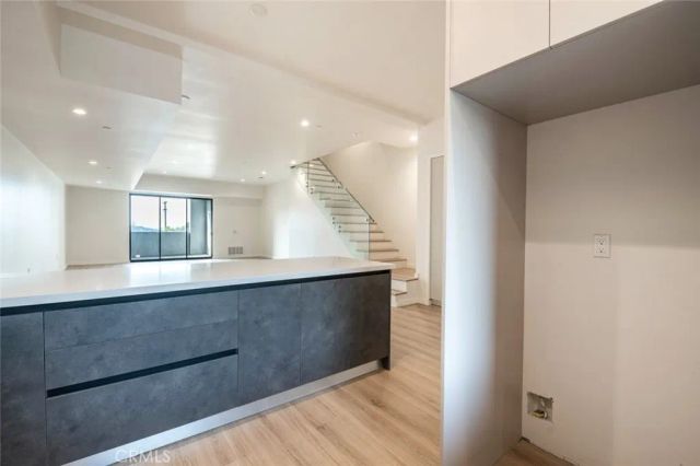 7341 Valmont Street 103, Tujunga, CA 91042