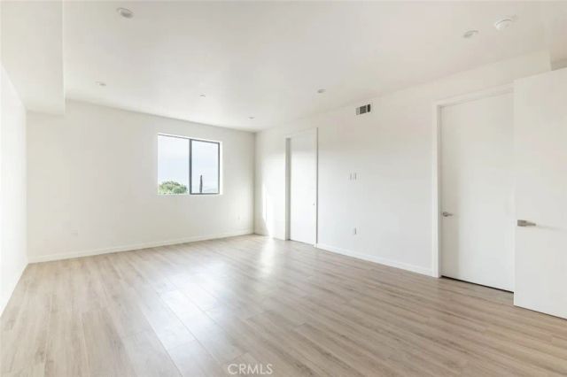 7341 Valmont Street 103, Tujunga, CA 91042