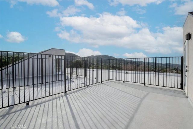 7341 Valmont Street 103, Tujunga, CA 91042
