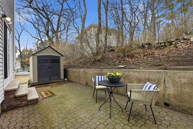 17 Circle Road, Lexington, MA 02420