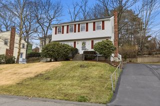 17 Circle Road, Lexington, MA 02420