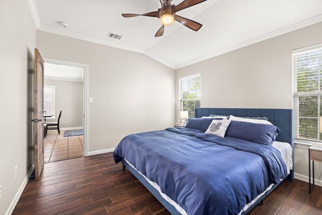 1517 Dillon Lake BND, Leander, TX 78641