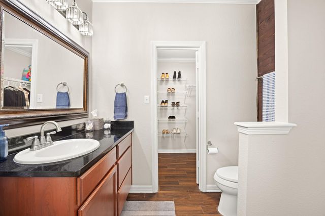 1517 Dillon Lake BND, Leander, TX 78641