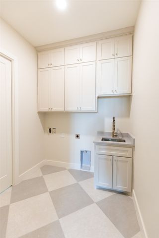 931 Fawn Drive, Mcgregor, TX 76657