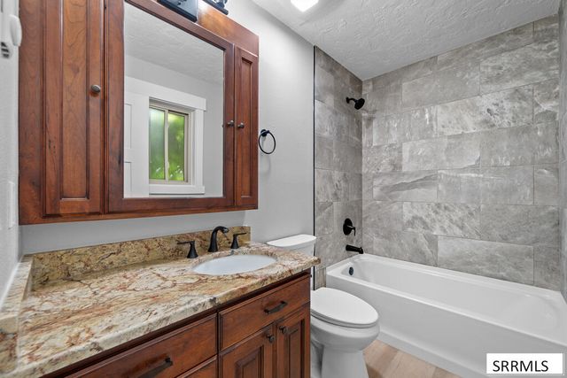 776 Adell Avenue, Idaho Falls, ID 83402