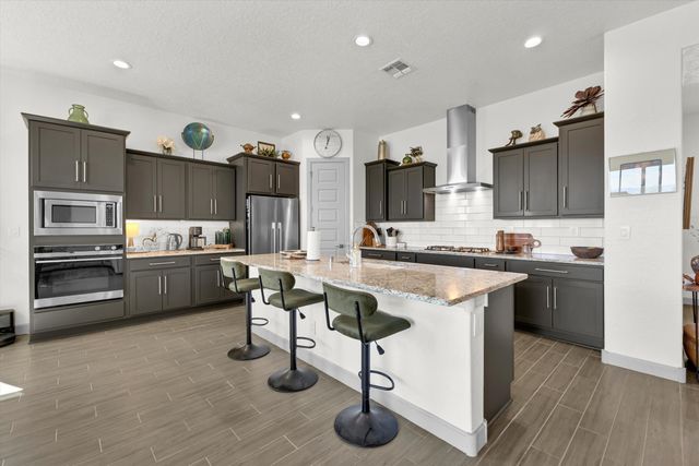 1770 Camino Cantera SW, Los Lunas, NM 87031