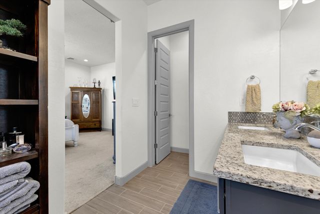 1770 Camino Cantera SW, Los Lunas, NM 87031