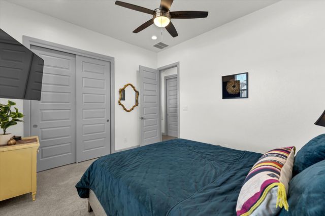 1770 Camino Cantera SW, Los Lunas, NM 87031