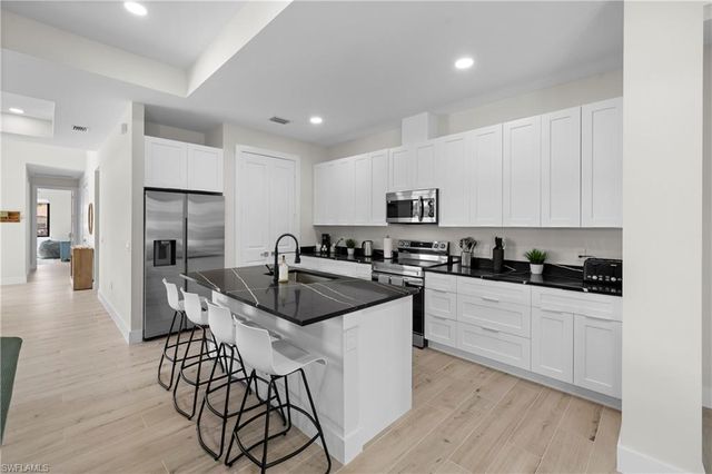 2547 Storter AVE, Naples, FL 34112