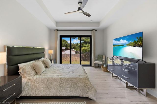 2547 Storter AVE, Naples, FL 34112