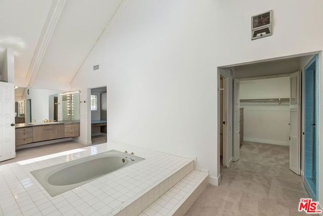 1005 Schuyler Road, Beverly Hills, CA 90210
