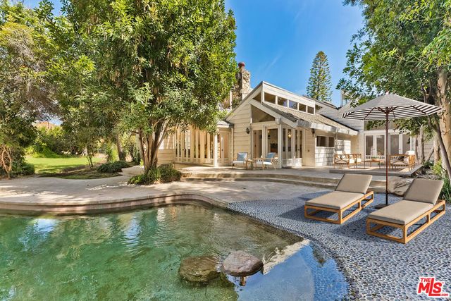1005 Schuyler Road, Beverly Hills, CA 90210