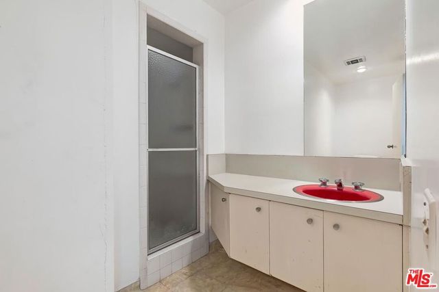 1005 Schuyler Road, Beverly Hills, CA 90210