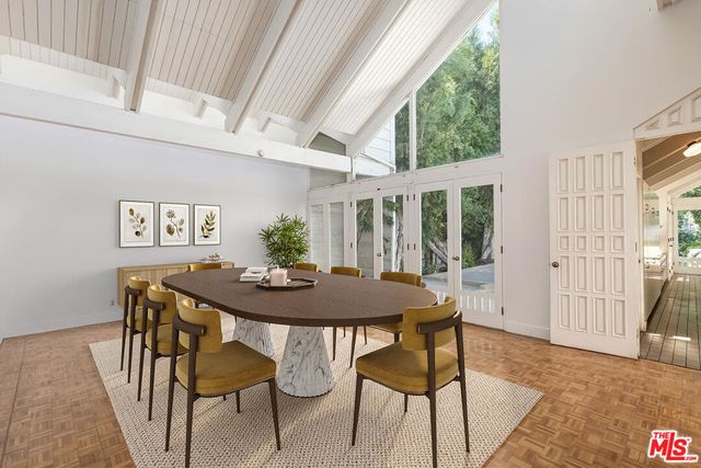 1005 Schuyler Road, Beverly Hills, CA 90210