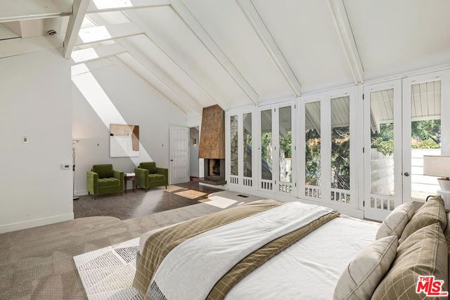 1005 Schuyler Road, Beverly Hills, CA 90210