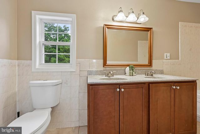 6804 NEW HAMPSHIRE AVE, Takoma Park, MD 20912