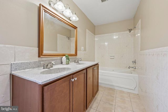 6804 NEW HAMPSHIRE AVE, Takoma Park, MD 20912