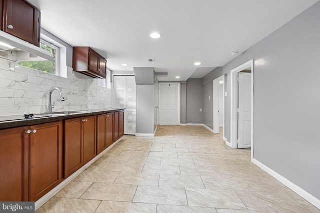6804 NEW HAMPSHIRE AVE, Takoma Park, MD 20912