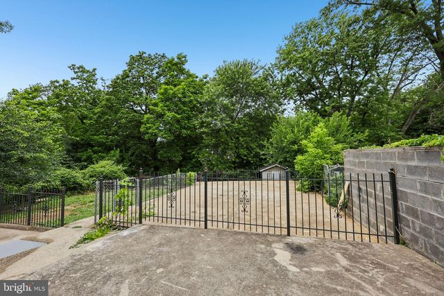 6804 NEW HAMPSHIRE AVE, Takoma Park, MD 20912