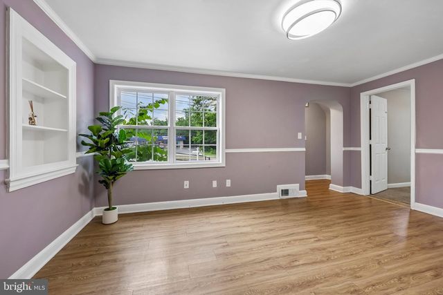6804 NEW HAMPSHIRE AVE, Takoma Park, MD 20912