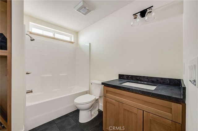 127 E Foothill Boulevard A, Glendora, CA 91741