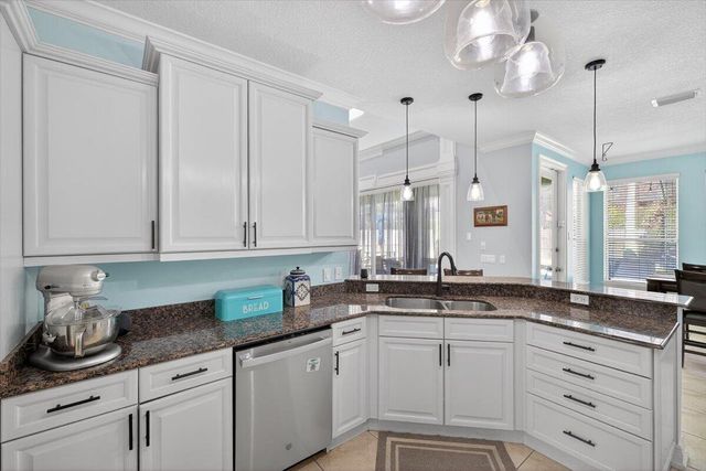 603 Buckeye Court, Niceville, FL 32578