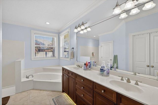 603 Buckeye Court, Niceville, FL 32578