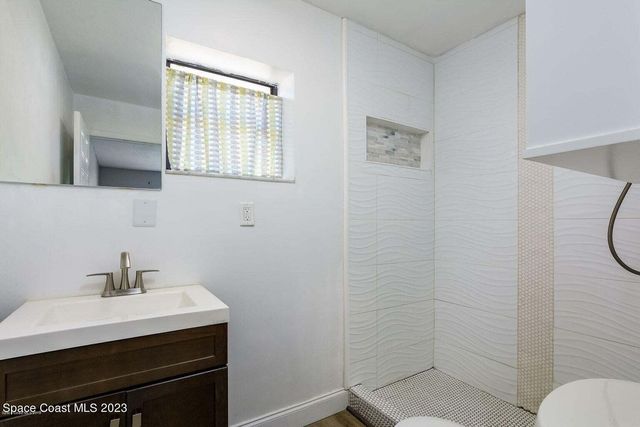 2253 Flower Tree Circle, Melbourne, FL 32935