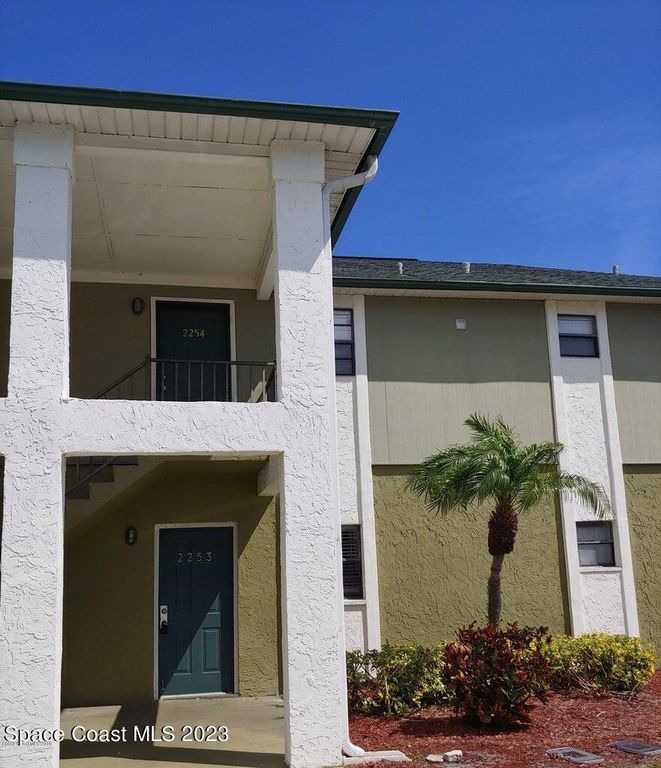 2253 Flower Tree Circle, Melbourne, FL 32935