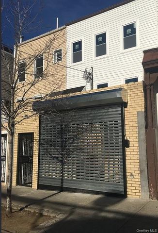 801 E 161st Street, Bronx, NY 10456