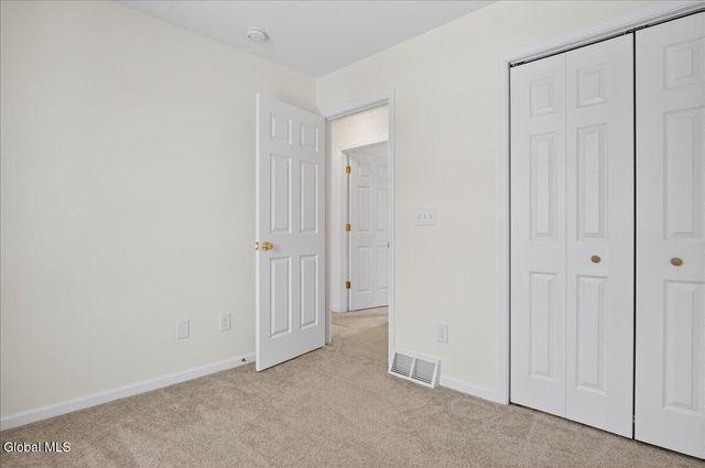 10 Camber Court, Halfmoon, NY 12118