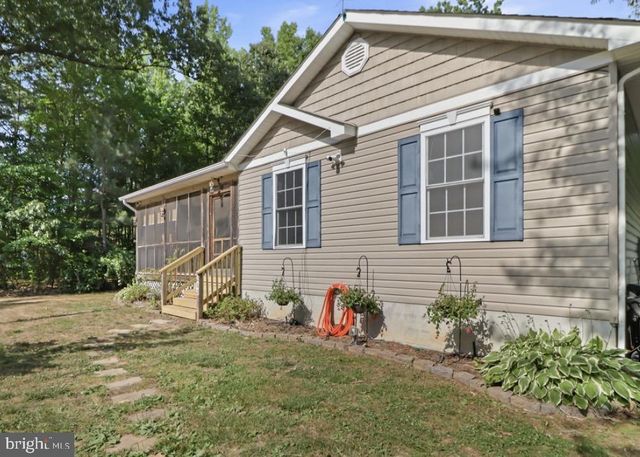 262 ROLANDO DR, Colonial Beach, VA 22443