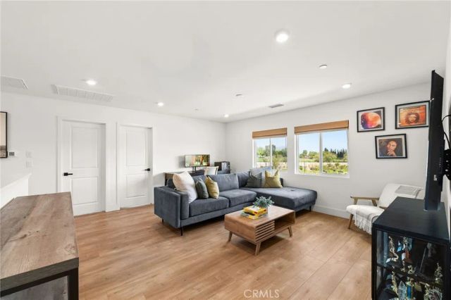 3557 W Seco, San Bernardino, CA 92407