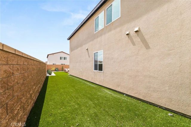 3557 W Seco, San Bernardino, CA 92407