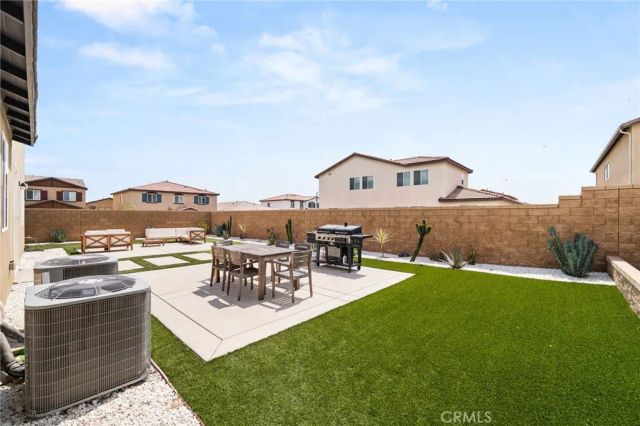 3557 W Seco, San Bernardino, CA 92407