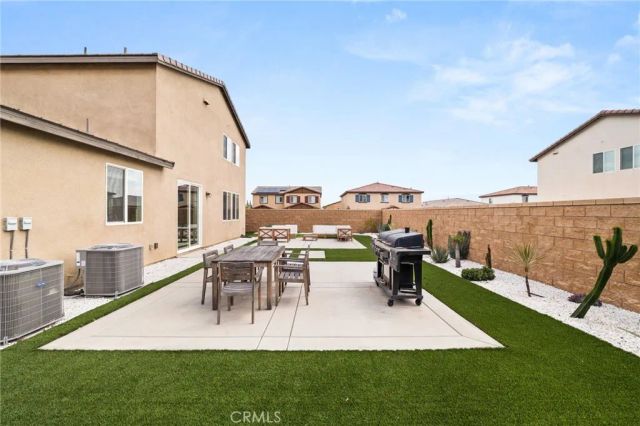 3557 W Seco, San Bernardino, CA 92407