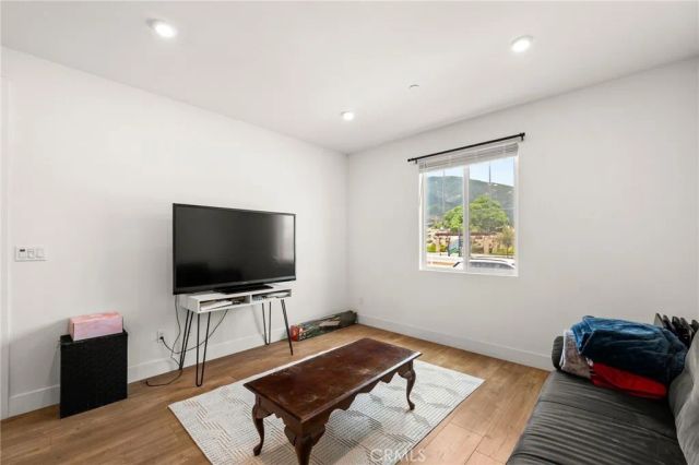 3557 W Seco, San Bernardino, CA 92407